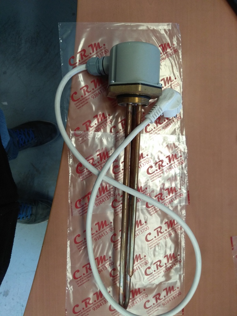 RESISTENCIA ELECTRICA COBRE 1.500W MONOF 1 1/2 TERMOSTATO INTERNO E INDICADOR – 2308050200