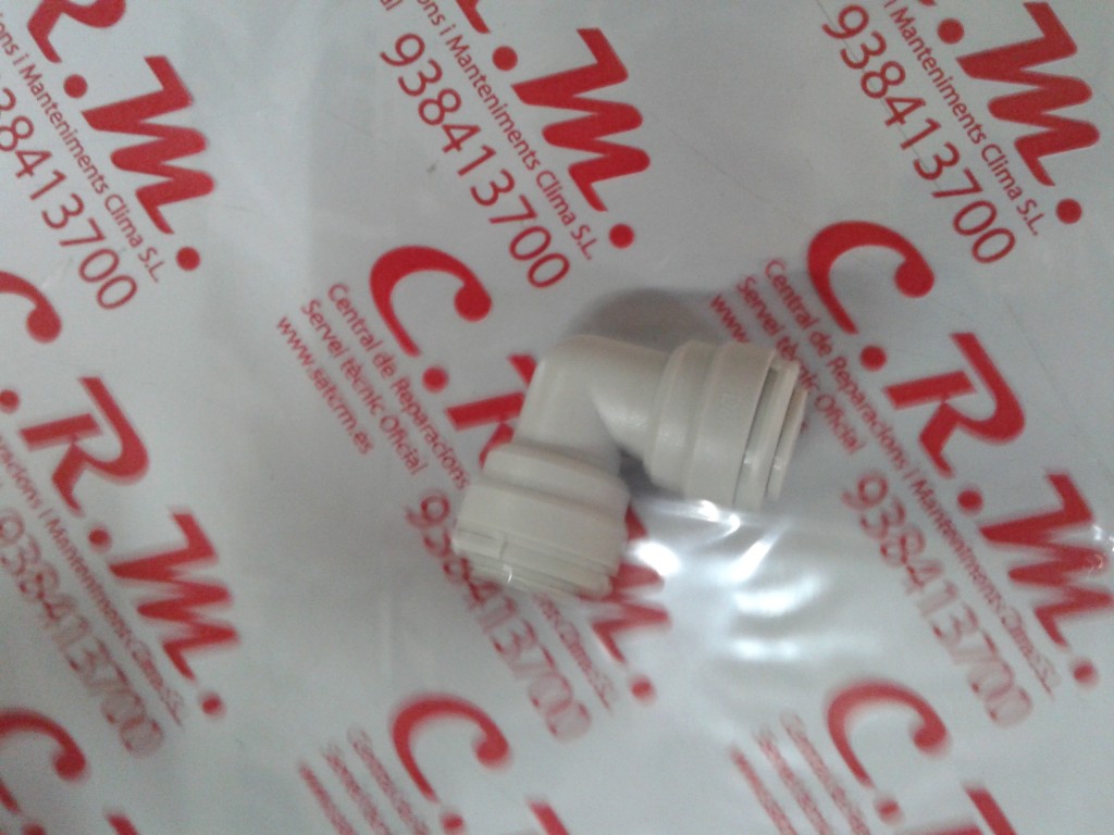 Codo valvula sal para Sumo II codo conectores en acetal 3/8 3/8 codo igual 3/8 Starfit – 950030