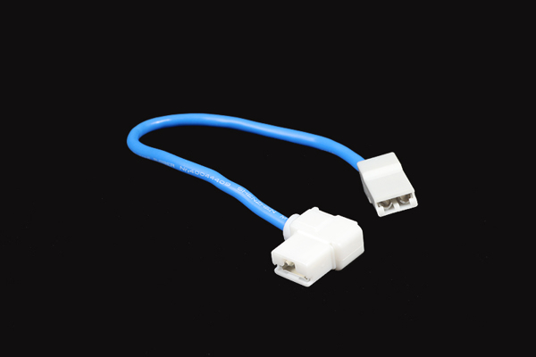 BLUE ELECTRICAL WIRE WITH V0 THERMOR