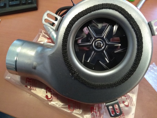 [PE-002] VENTILADOR EXTRACTUR DE HUMOS CON MOTOR G2E 150-DN91-12 ESTUFA PELLET BRONPI ELSA 7W - ABRIL EXTRA 14KW - LUPE - ALICIA 9KW - PAULA 12KW - CLARA - OLIVIA - CLEO - DORA 12KW - CAROL-MIXTA 10/15KW - LETICIA HYDRO - NOA HYDRO 15KW – PE-002