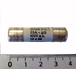 [5476C014] Fusible 10x38 25A 3nw6 – 5476C014