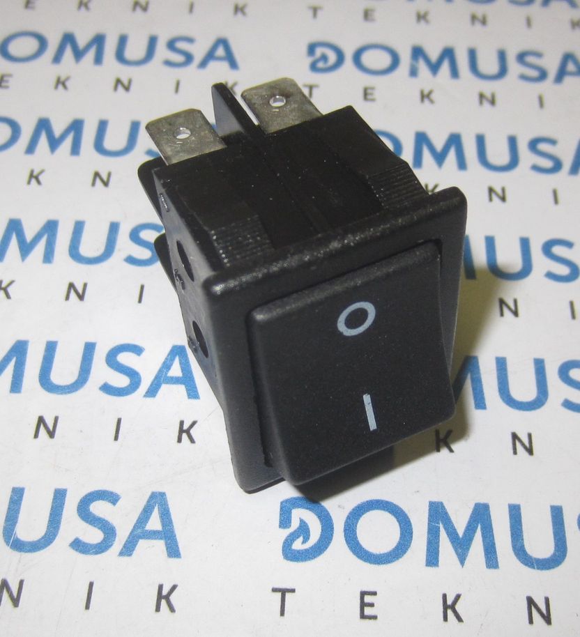 Conmutador CM 2 Positions – Interrupteur Legrand Acti9 Blanc, Hauteur 82 Mm Pour Installation Électrique Fiable